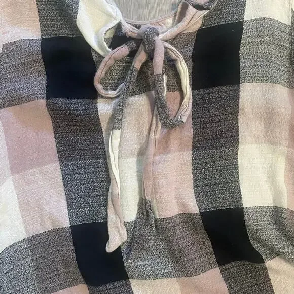 Ro & De Plaid Bell Sleeve Bow Back Blouse sz Medium - Picture 8 of 15